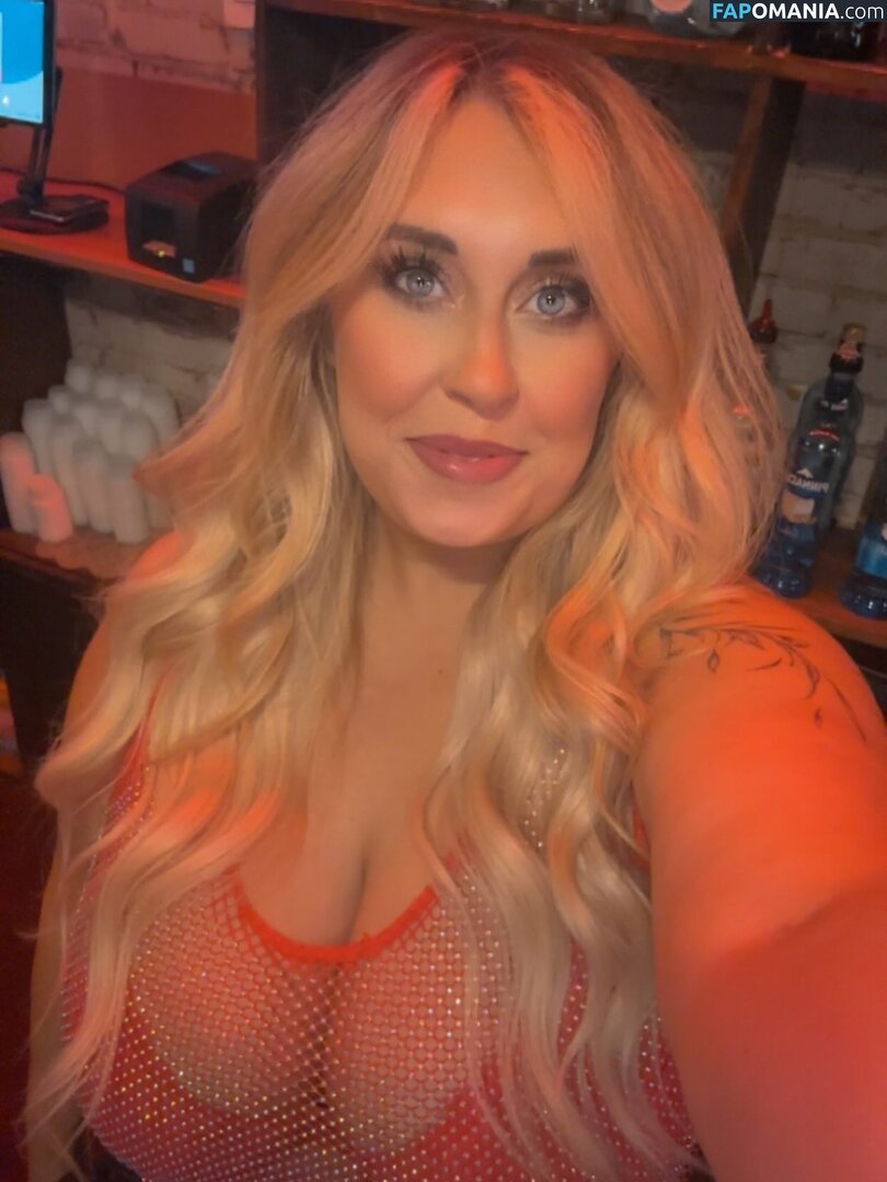 altizer.brittney / https: / queensizebxrbie / wvqueenb / xxlmilfbxrbie Nago OnlyFans  Przeciekłe zdjęcie #3