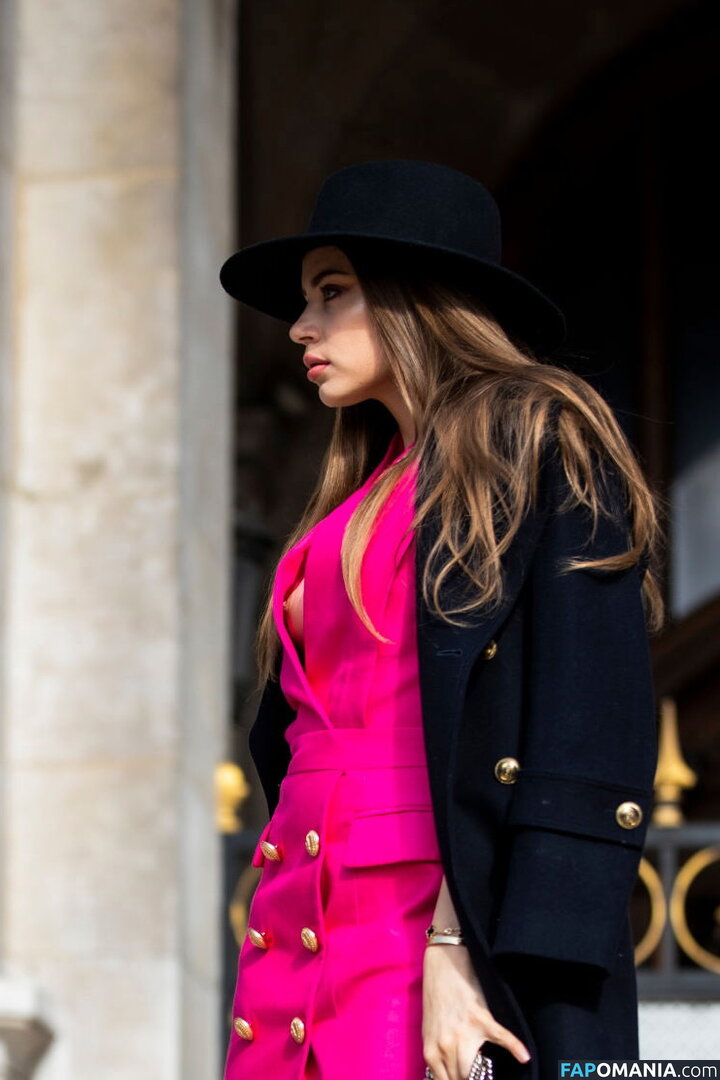 Xenia Tchoumi Nago OnlyFans  Przeciekłe zdjęcie #16