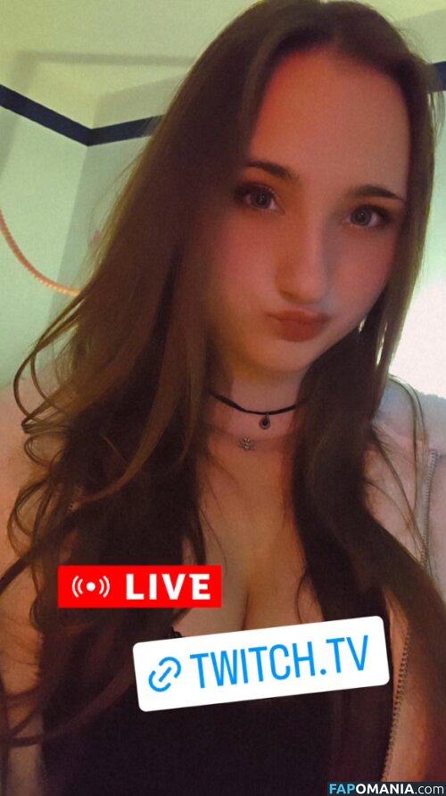 xXlaureliaXx Nago OnlyFans  Przeciekłe zdjęcie #1