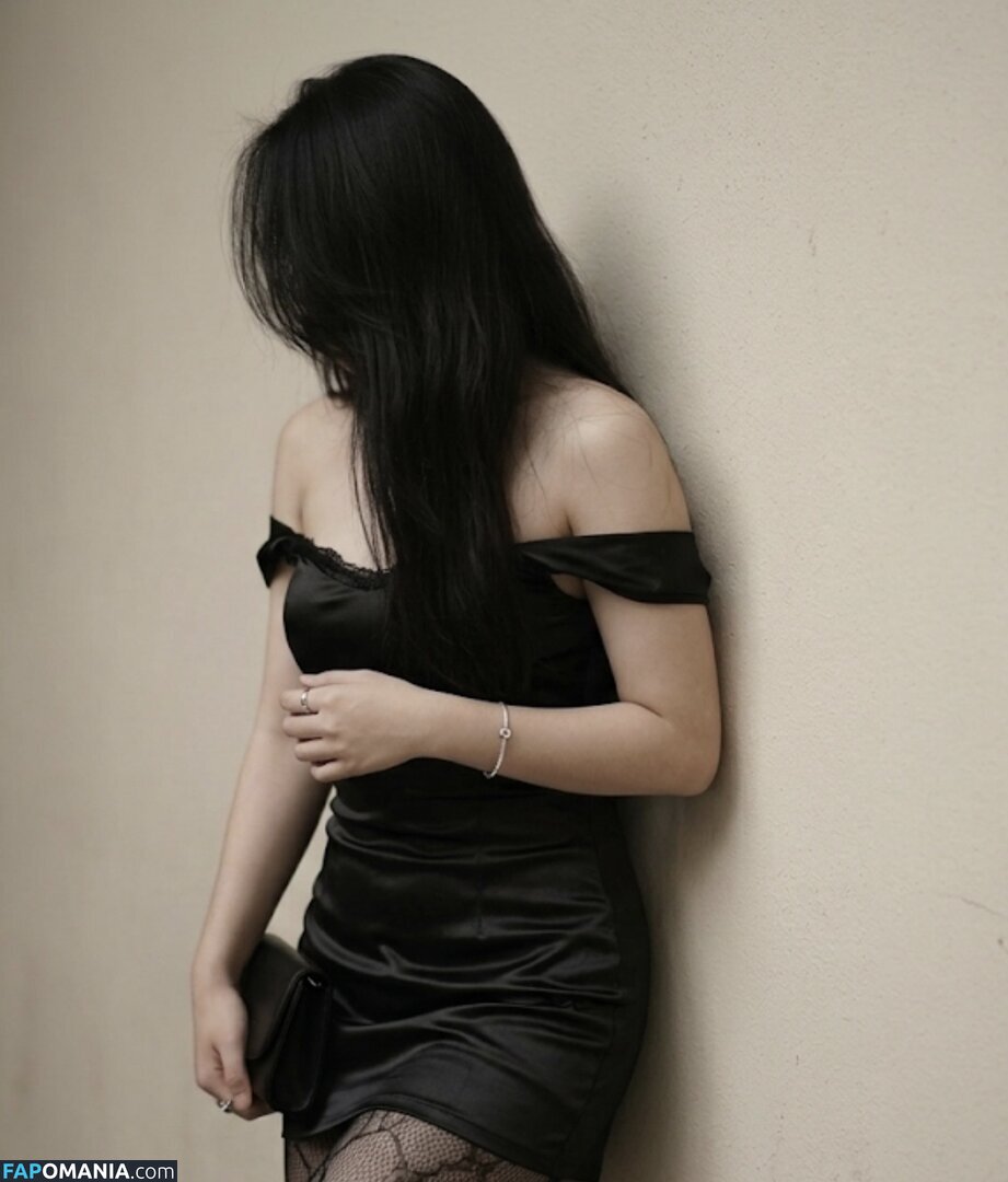 nin140 / y00naa Nago OnlyFans  Przeciekłe zdjęcie #2