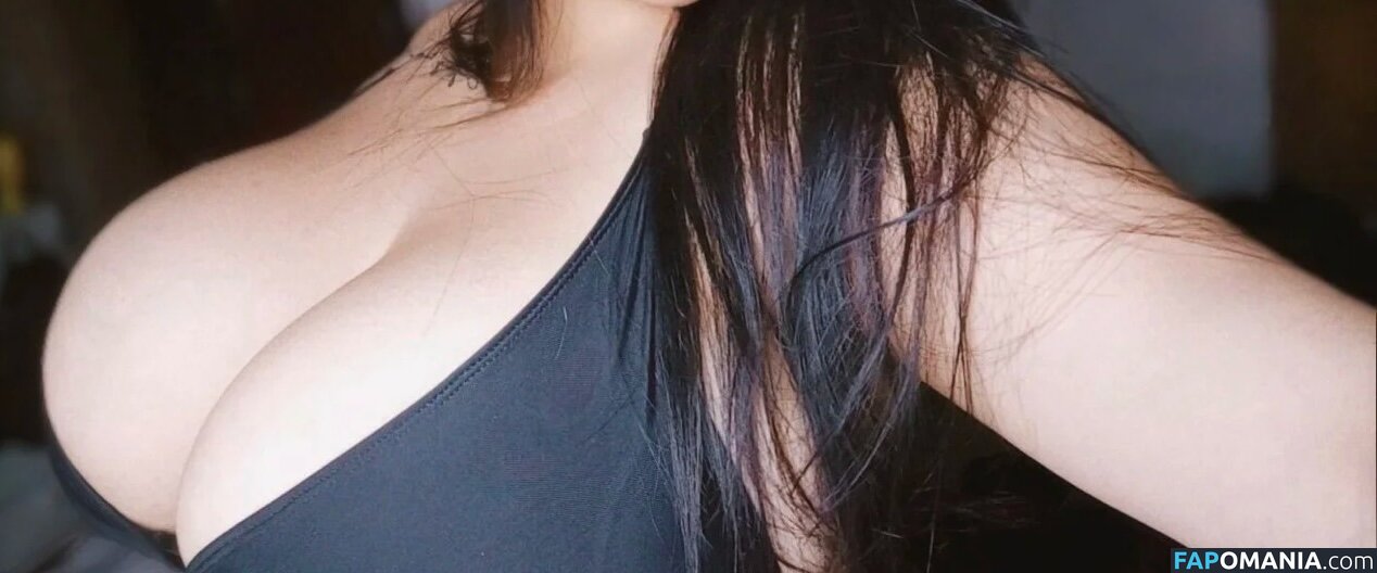 Yael Castillo / Yaelcastill0 / yaecaastillo Nago OnlyFans  Przeciekłe zdjęcie #18