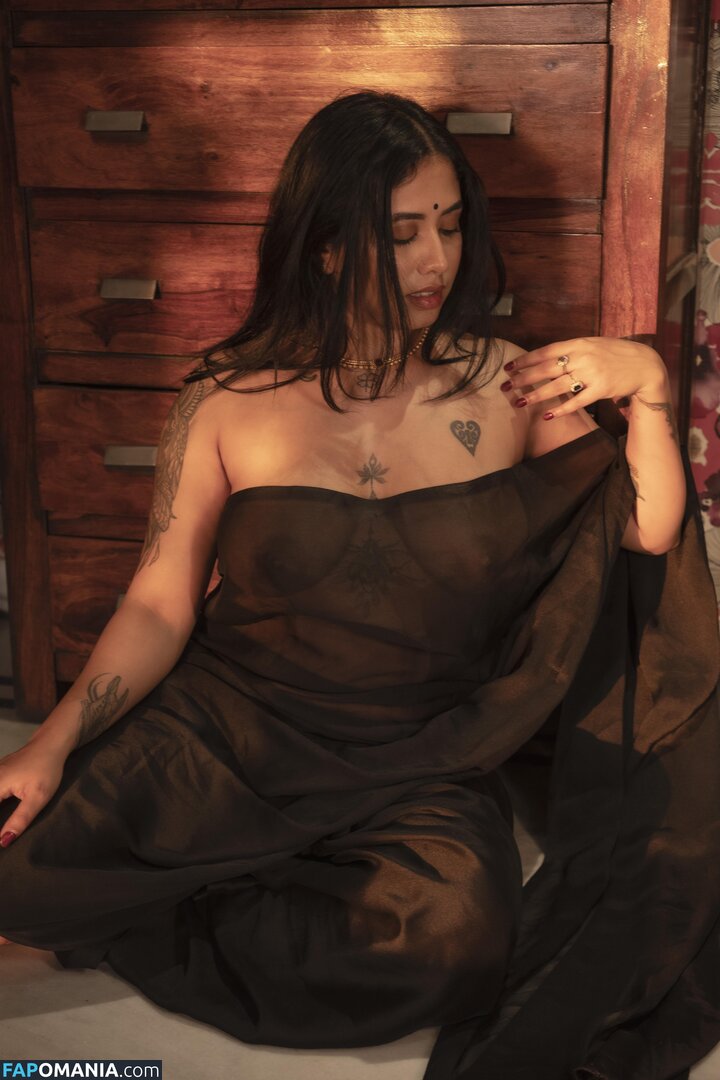 Yajna Seni / yajnaseni25 Nago OnlyFans  Przeciekłe zdjęcie #21
