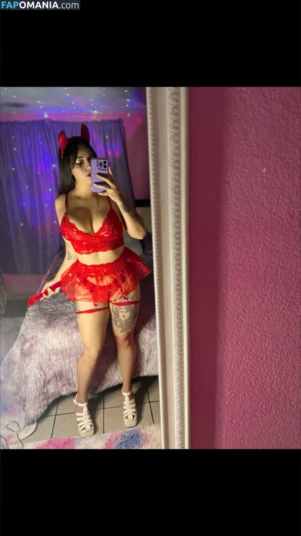 Yamilethrosado Nago OnlyFans  Przeciekłe zdjęcie #1