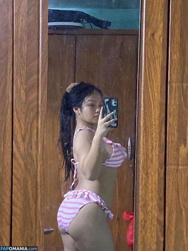 Rhyana mayo / Yana de mesa mayo Nago OnlyFans  Przeciekłe zdjęcie #5