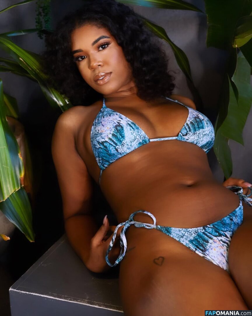 Yasmeen Kearra / yaskearra / yasmeen.kearra Nago OnlyFans  Przeciekłe zdjęcie #7