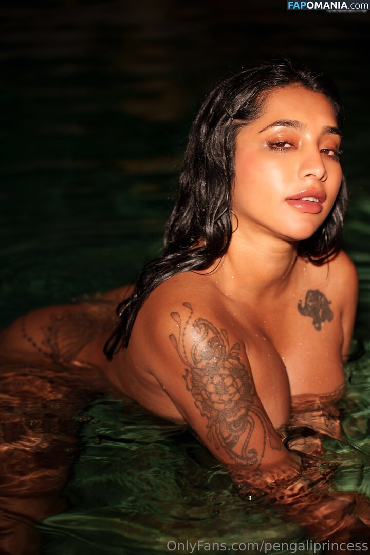 Yasmina Khan Nago OnlyFans  Przeciekłe zdjęcie #11