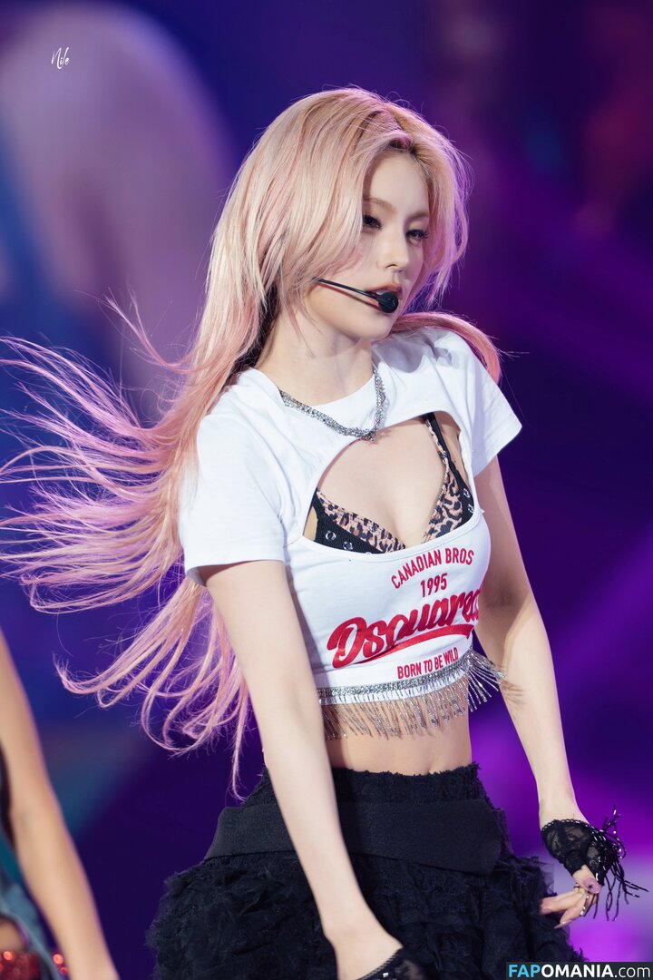 Hwang Ye-ji / ITZY (예지 / Yeji / yezyizhere Nago OnlyFans  Przeciekłe zdjęcie #55