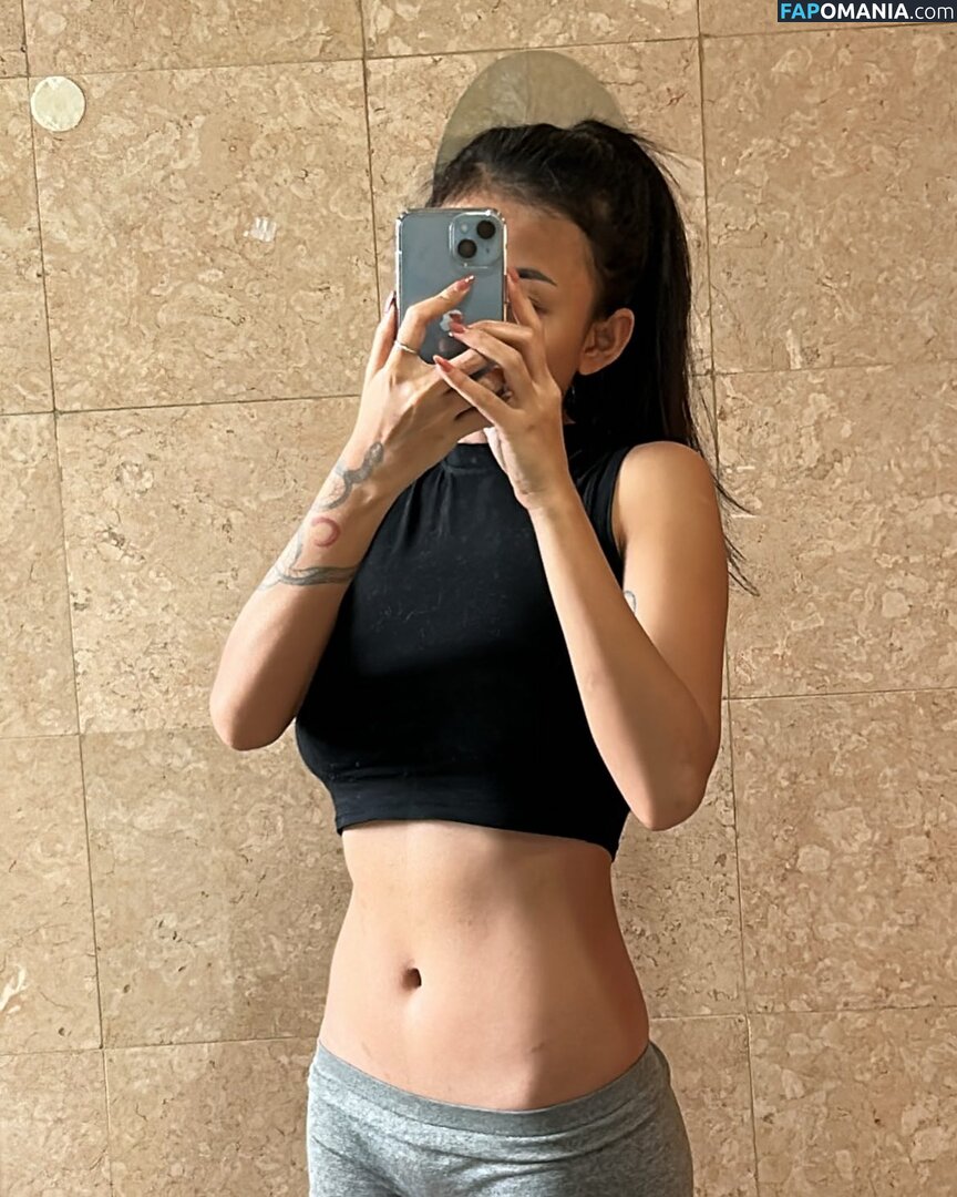 5leepyhead_ / Yeti Kurnia / https: / notp0cahonta5 Nago OnlyFans  Przeciekłe zdjęcie #1
