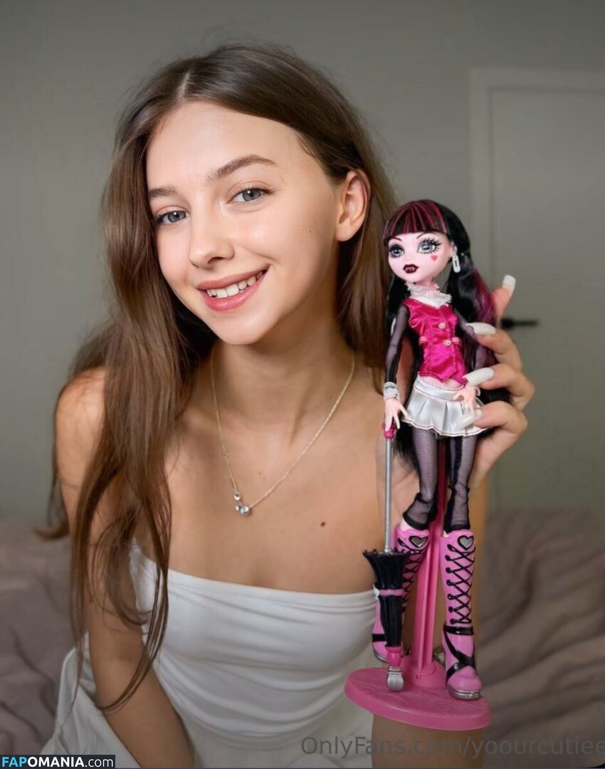isyourgirlandri_ / yoourcutiee / your cutie Nago OnlyFans  Przeciekłe zdjęcie #6
