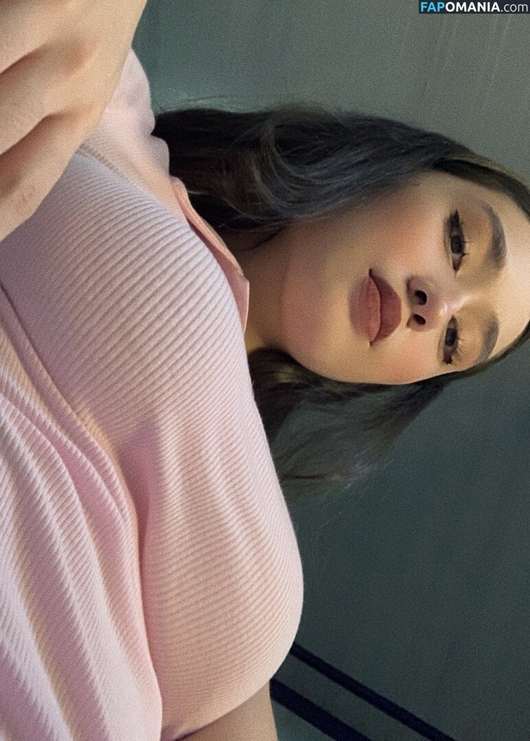 Mayukisu / Yotanwas Nago OnlyFans  Przeciekłe zdjęcie #1