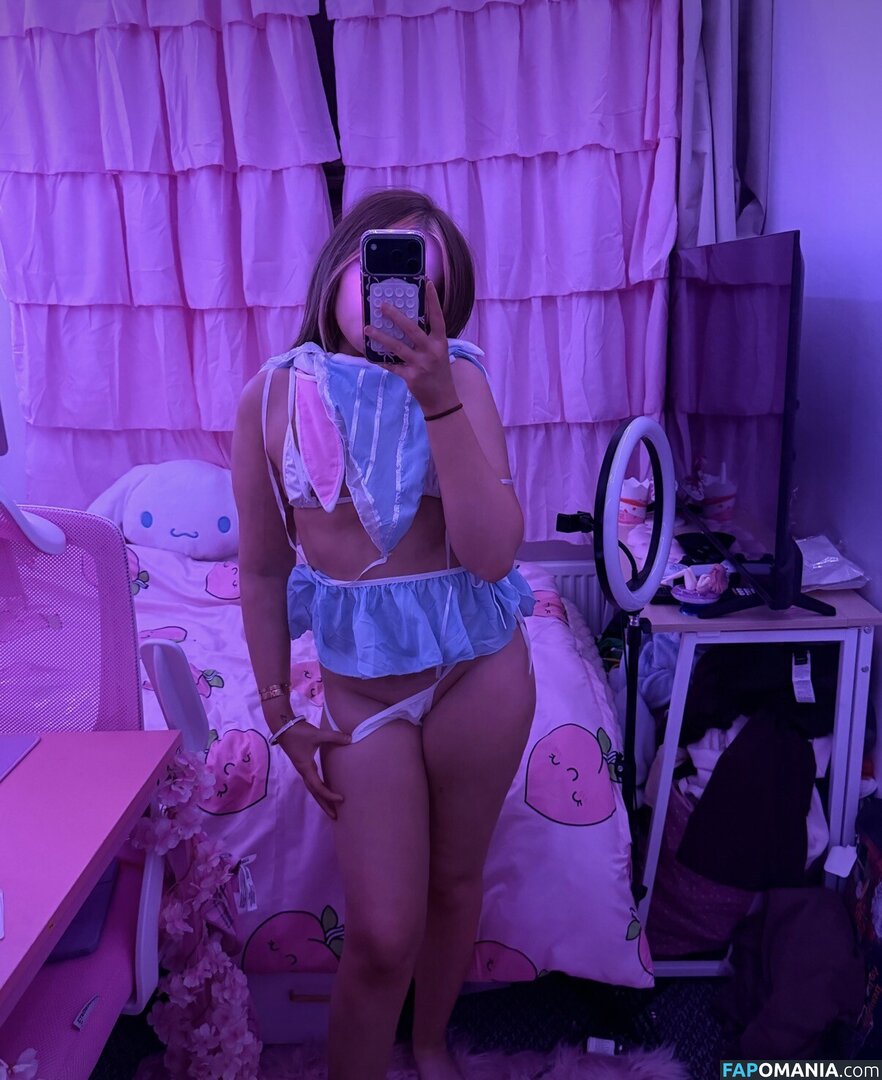 Young Baby Face Girl Alissadocherty / docherty_a97711 / https: Nago OnlyFans  Przeciekłe zdjęcie #4