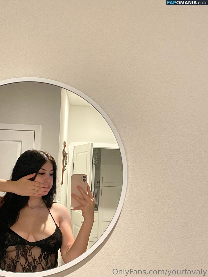 urfavealyy / yourfavaly Nago OnlyFans  Przeciekłe zdjęcie #7