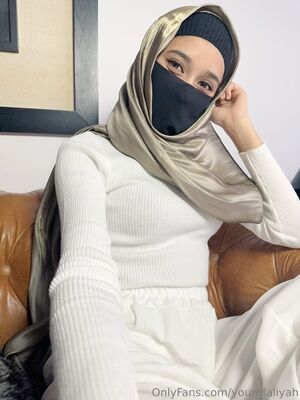 yourgfaliyah