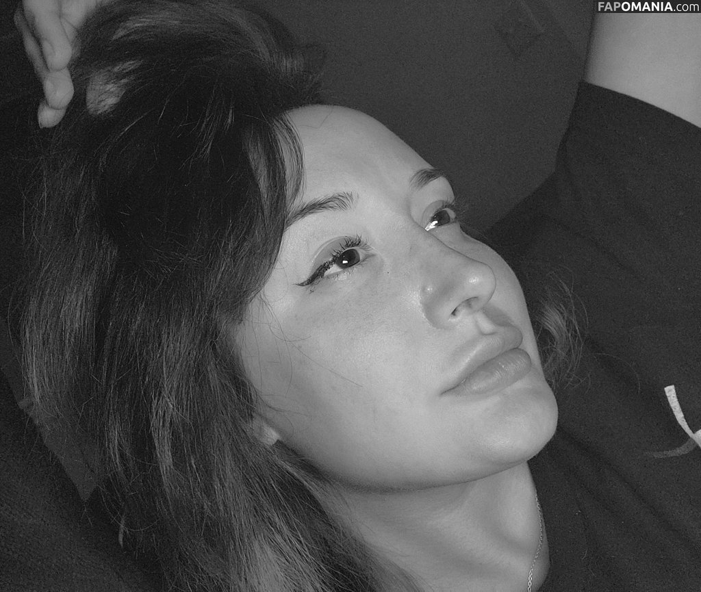 Yureta / yuretaO Nago OnlyFans  Przeciekłe zdjęcie #378