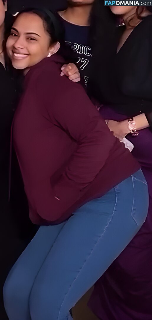 Yusr Murtada Nago OnlyFans  Przeciekłe zdjęcie #10