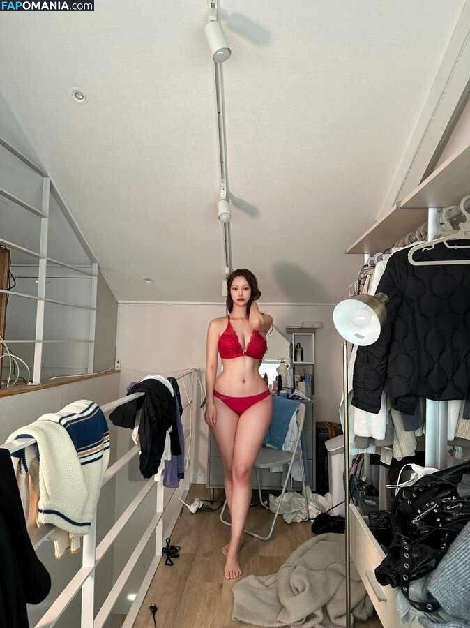 Yuyuhwa / yu_yuhwa / yuyuhwa_tw Nago OnlyFans  Przeciekłe zdjęcie #21