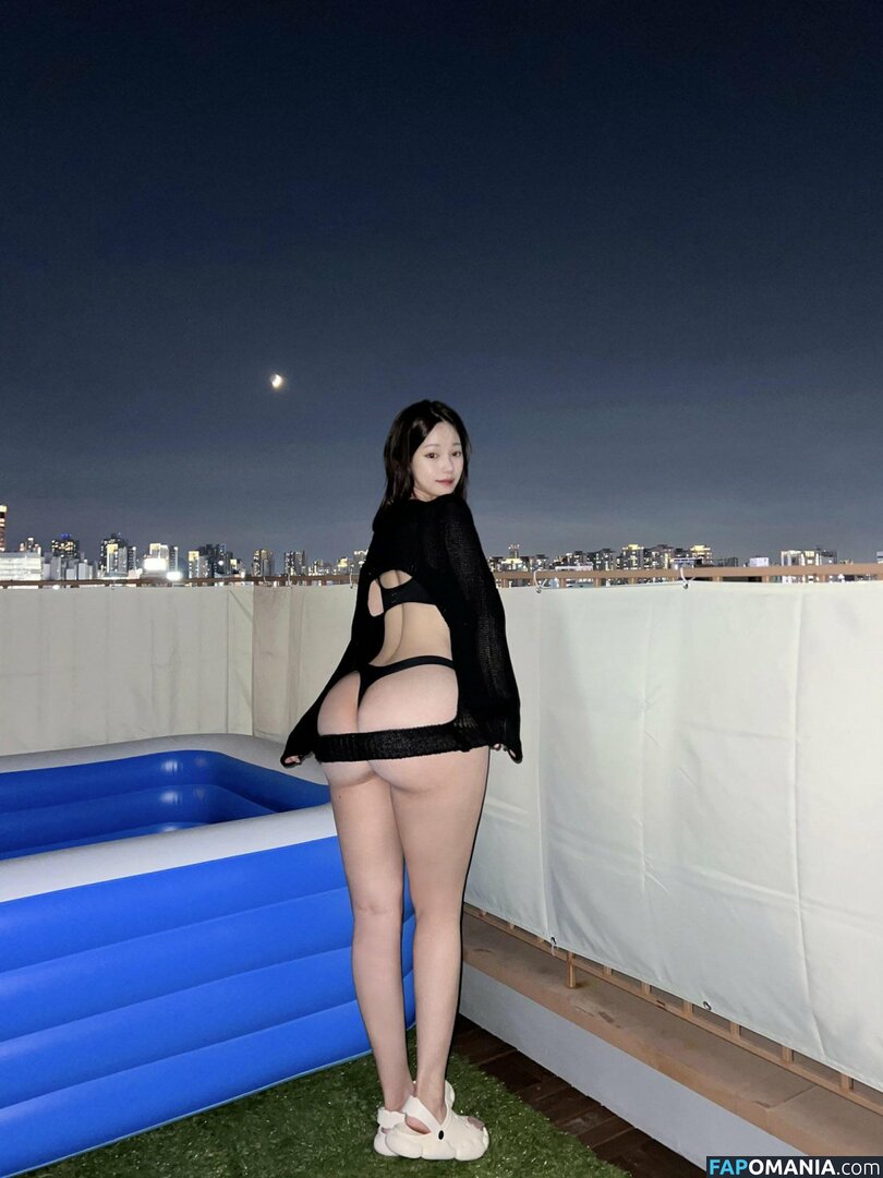 Yuyuhwa / yu_yuhwa / yuyuhwa_tw Nago OnlyFans  Przeciekłe zdjęcie #30