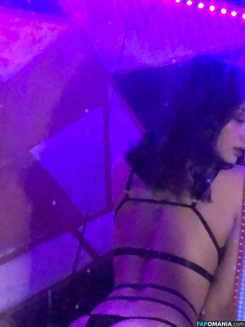 Zaiah Cazar / frstbite_iah / yukia_akuma / yukiaakuma / zaezacarias Nago OnlyFans  Przeciekłe zdjęcie #31