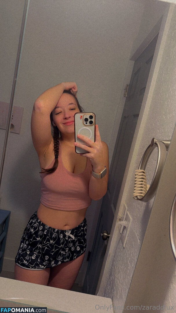 zaraddluxe / zaraluxeee Nago OnlyFans  Przeciekłe zdjęcie #15