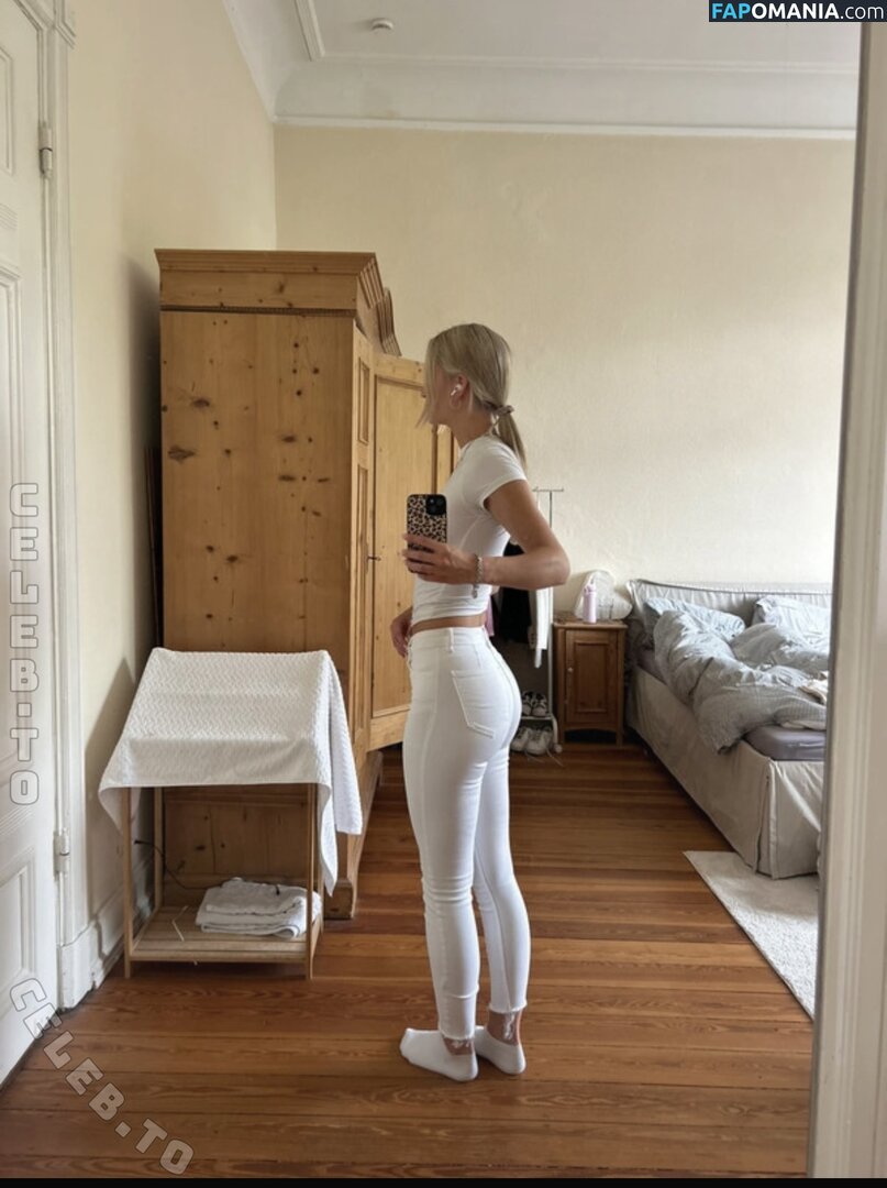 Zarah Ellen / zarah.ellen / zarah_eln Nago OnlyFans  Przeciekłe zdjęcie #4