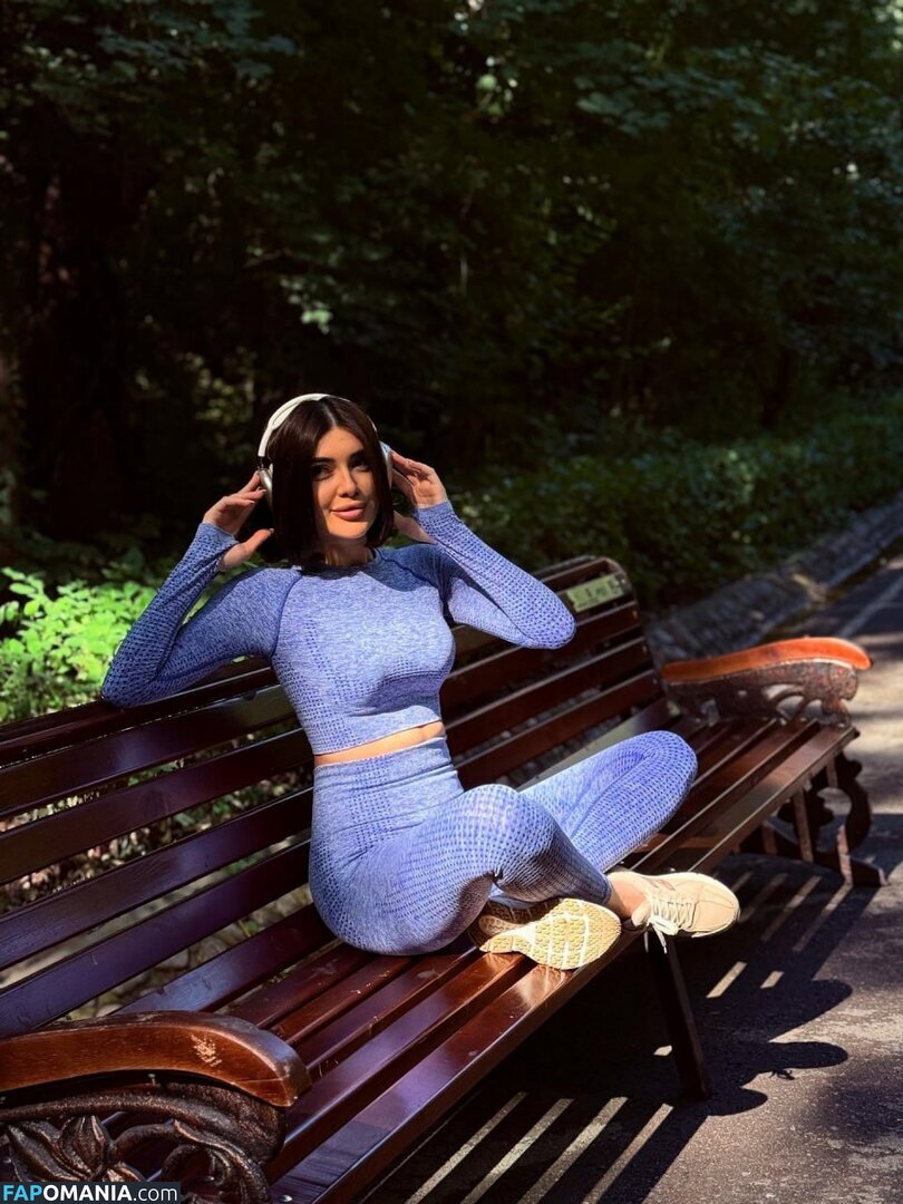 / @zarina_yuldashova_ / Yuldasheva / Yuldashova / Zarin / Zarina / Zarina Yuldasheva Nago OnlyFans  Przeciekłe zdjęcie #5