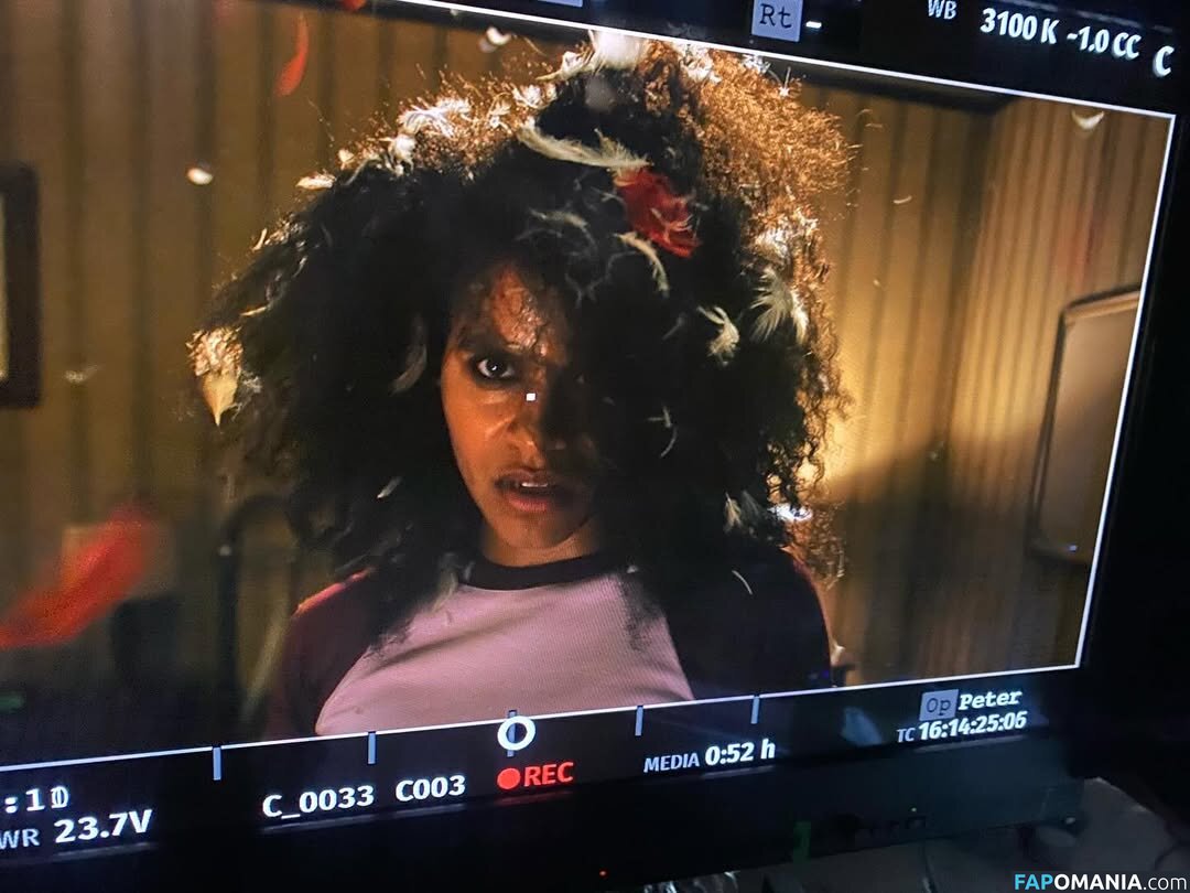 Zazie Beetz / zaziebeetz Nago OnlyFans  Przeciekłe zdjęcie #2
