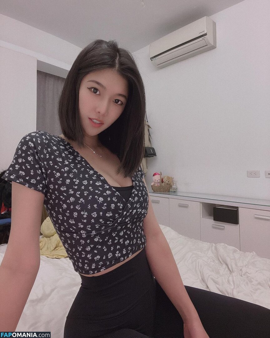 https: / zeng.zzzz Nago OnlyFans  Przeciekłe zdjęcie #2
