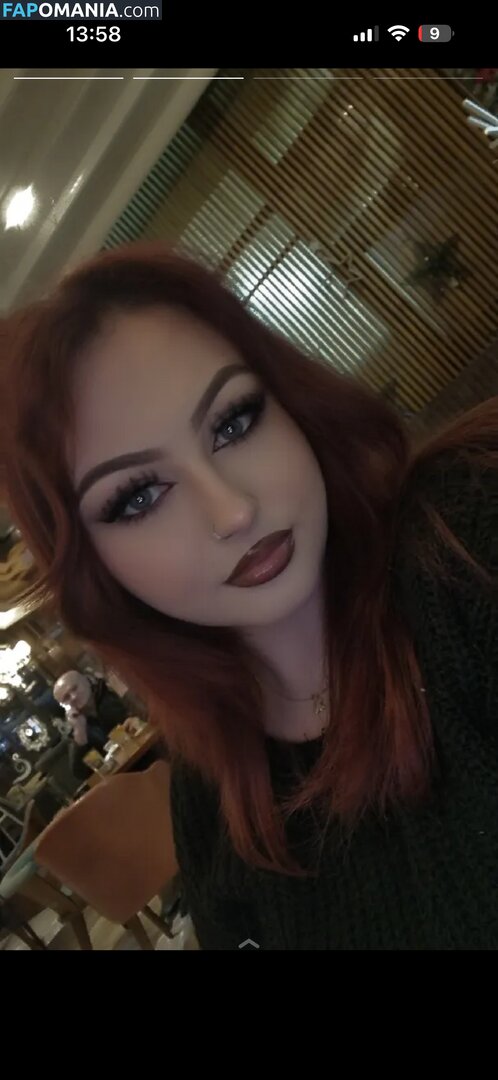 Zenicke Drolje / __bedra__ / huskicchanaa / lara._croft._ / mmiijjaaa / sisicmedina Nago OnlyFans  Przeciekłe zdjęcie #18