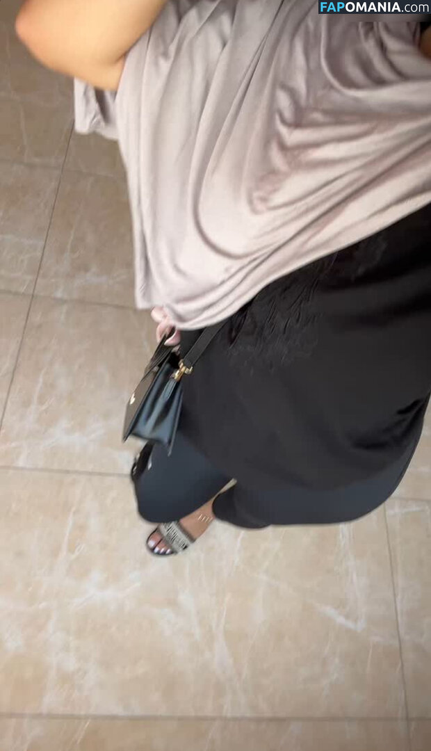 Zeynohijabi Nago OnlyFans  Przeciekłe zdjęcie #3