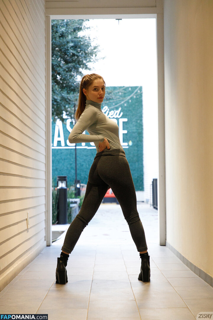 Zishy / zishylives Nago OnlyFans  Przeciekłe zdjęcie #471