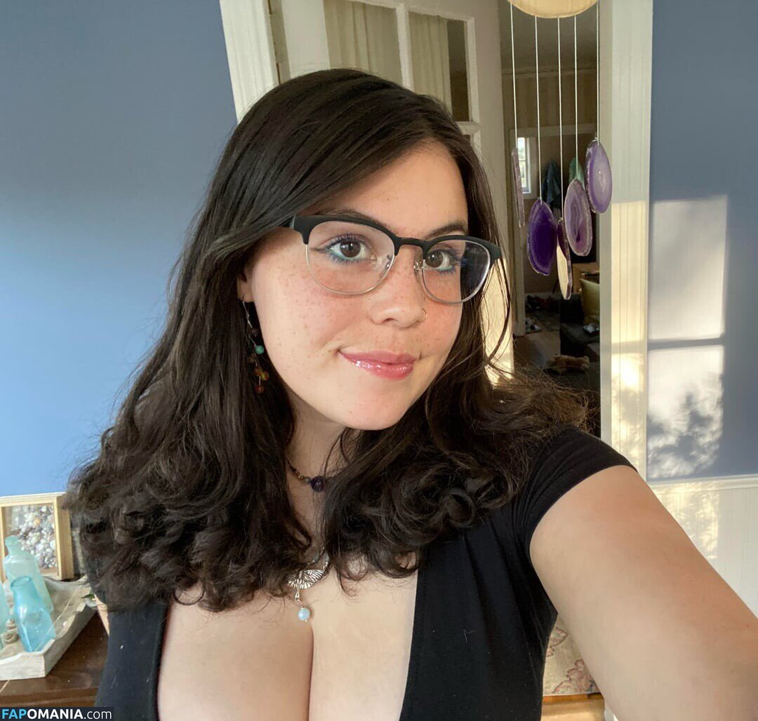 Zobug / snaiIgirl / zobug_ Nago OnlyFans  Przeciekłe zdjęcie #6