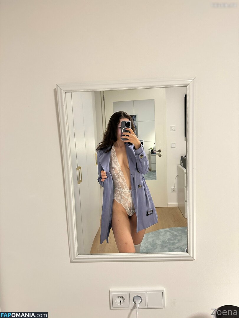 zoena Nago OnlyFans  Przeciekłe zdjęcie #1
