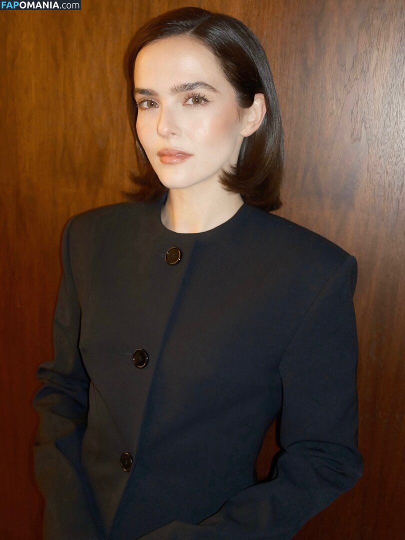 Zoey Deutch / zoeydeutch Nago OnlyFans  Przeciekłe zdjęcie #351