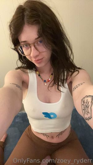 zoey_ryderr